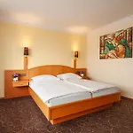 Luca (adults Only) Otel