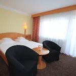 Luca (adults Only) 3*